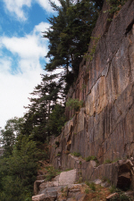 acadia05b-steep-rockface.jpg (233559 bytes)