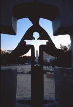 kyiv-cross-sofiya.jpg (105033 bytes)