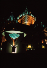 quebec17-at-night.jpg (140824 bytes)